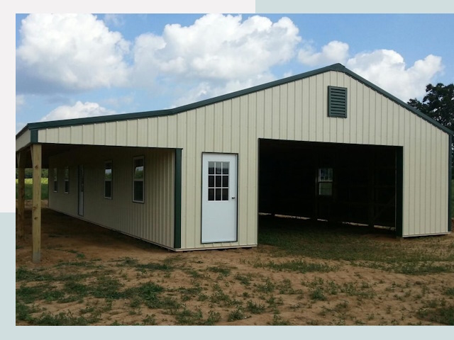 Строительство конюшен в Сосновом Бору